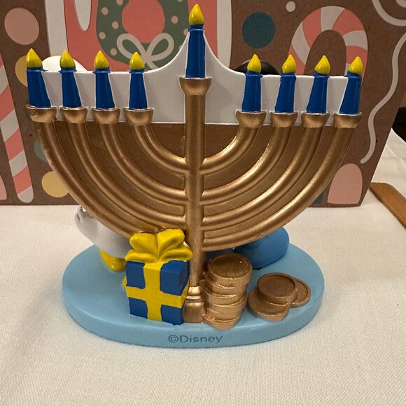 NEW Disney Mickey & Donald Hanukkah Menorah Figurine Dreidel Statue Rare LgResin - Picture 4 of 8